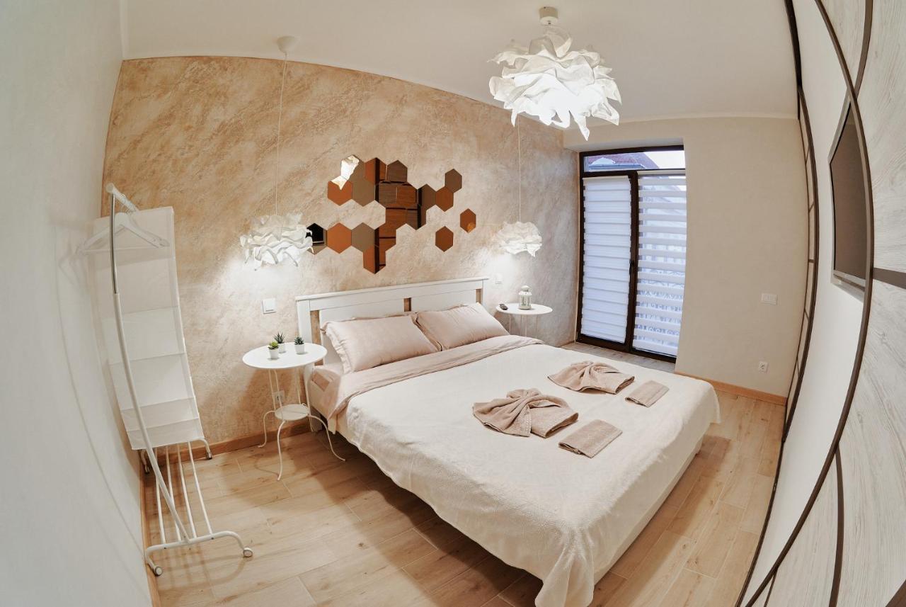 City Centre Apartment Kolomiya Dış mekan fotoğraf
